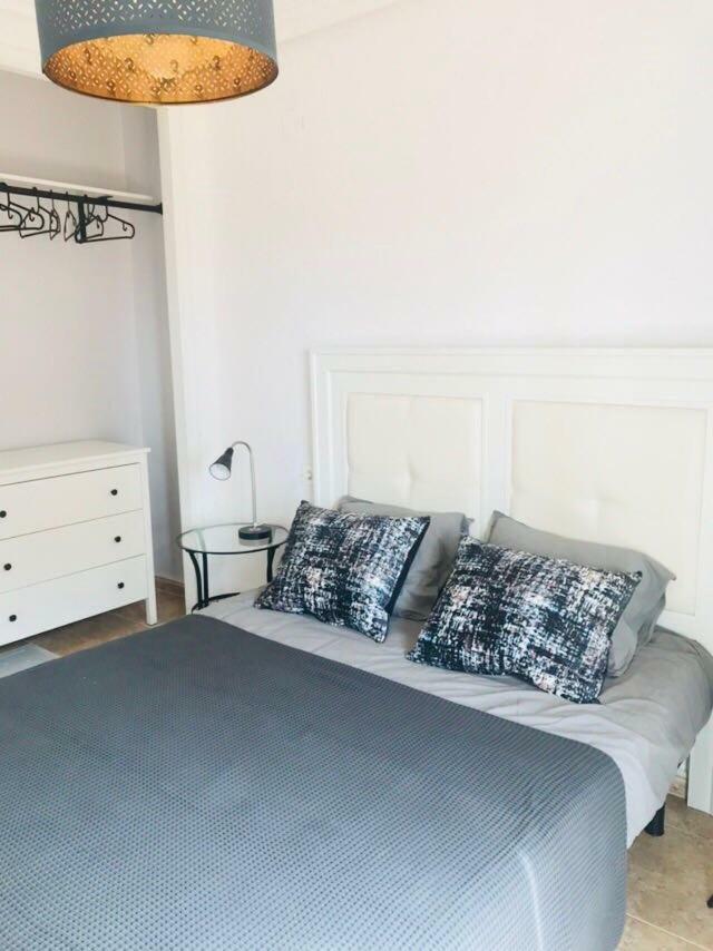 Katy Apartments أوريويلا المظهر الخارجي الصورة